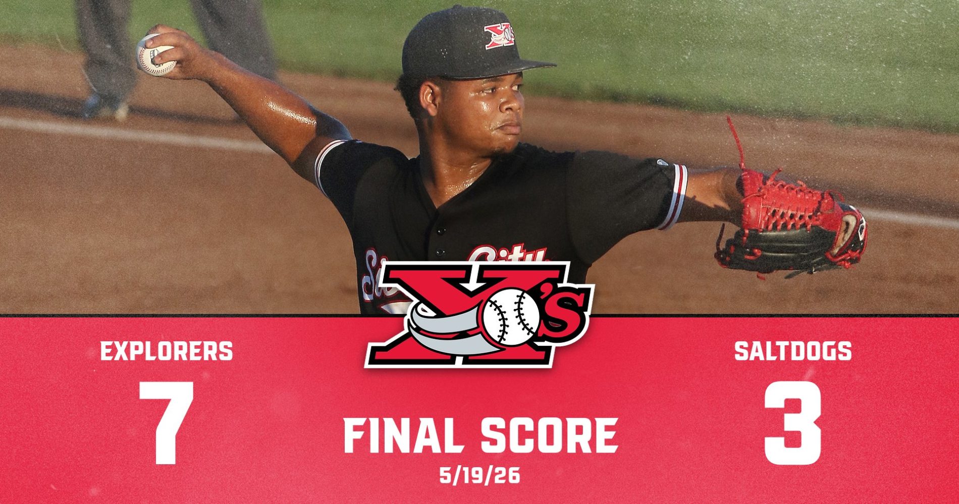 EXPLORERS ROLL PAST SALTDOGS 7-3 